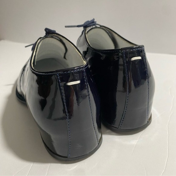 Maison Margiela Navy Patent Leather Lace Up Derby Dress Shoes White Stitch Heel - Picture 4 of 14